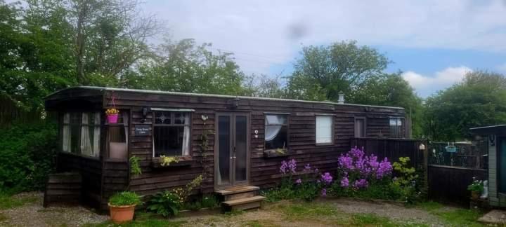 Ferny Roost Cabin. Wrexham Bagian luar foto